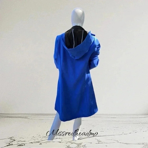 Bylyse Coat - Medium - Picture 4 of 9